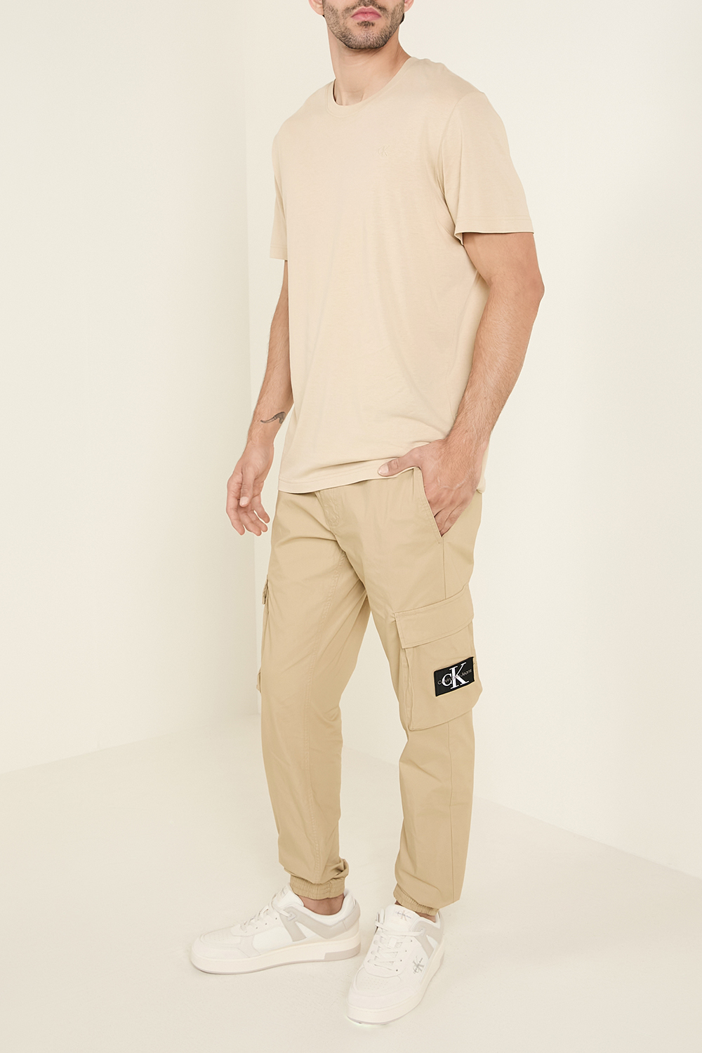 חולצת טי CALVIN KLEIN